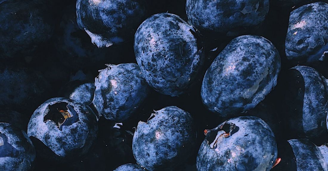Detox Methods - Closeup Photography Blueberry Fruits