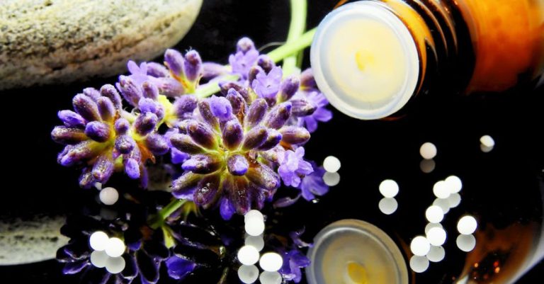 Naturopathy - Green Purple Flower