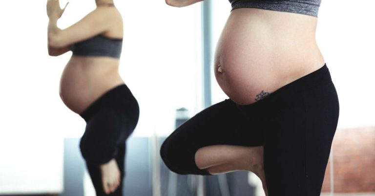 Yoga Weight Loss - Woman Doing Yoga
